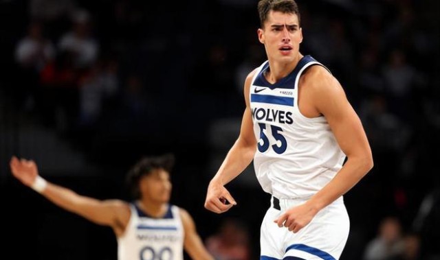 凯尔特人内线新援感谢老东家森林狼，但他已经开启新的征程了？