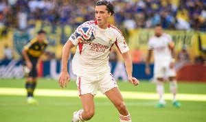 开云体育官网-六台主持人：A费将于本周二在皇马正式亮相