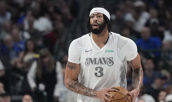 Kaiyun开云官方网站中国登录-浓眉登场保持全胜！独行侠危机解除附加赛名额在望